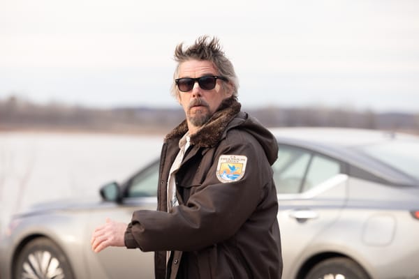 The Lowdown recap, Season 1, Episode 3: 'Dinosaur Memories'
